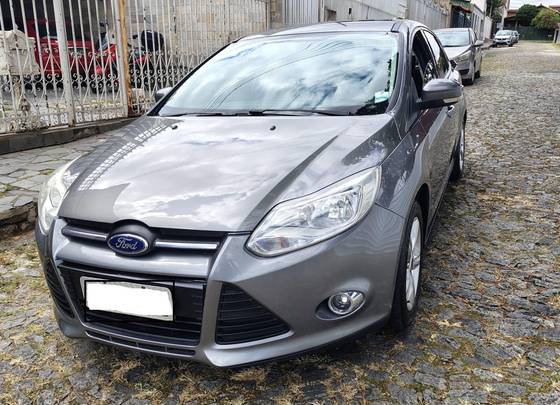 FORD FOCUS 1.6 SE 16V FLEX 4P MANUAL